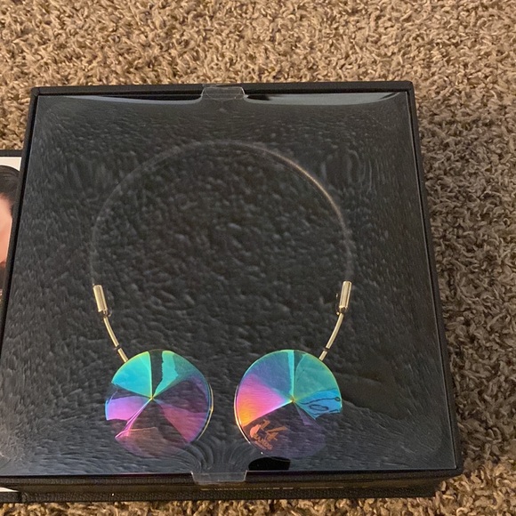 Frends Layla Oil Slick Designer Audio Accessories Headphones  new in box - Picture 4 of 13